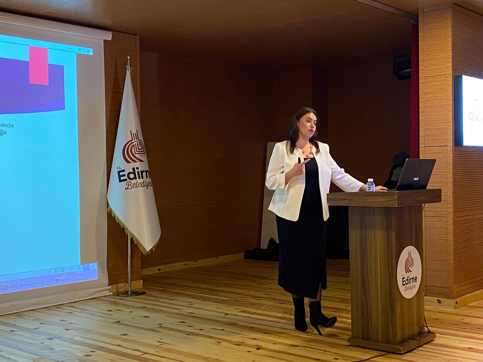 Edirne Çocuk Hakları Derneği ve ASG Edirne Araştırma ve Yönlendirme Merkezi iş birliğiyle çocukların gelişim süreçlerine yönelik bir etkinlik gerçekleştirildi.